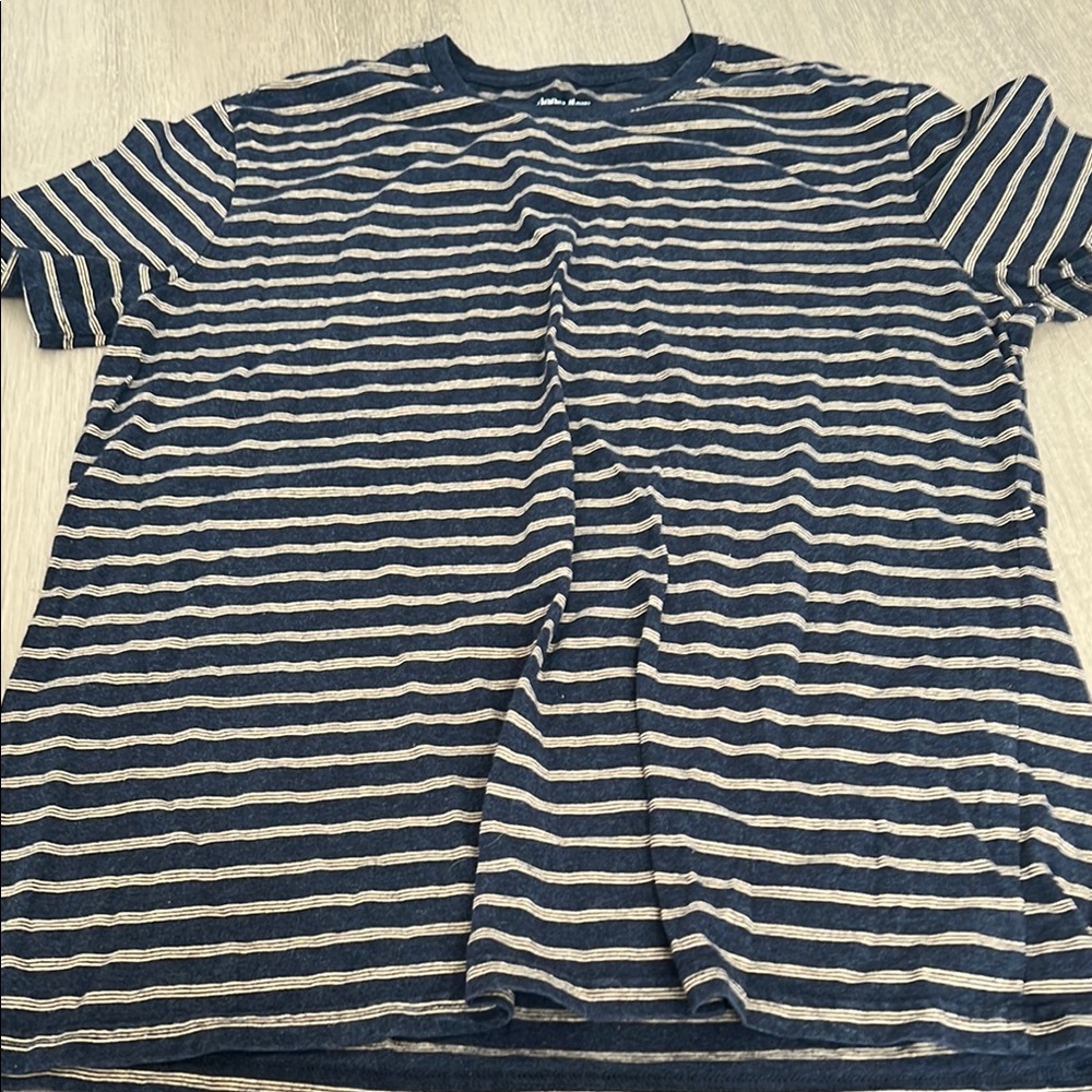 Goodfellow & Co Navy and White Striped Short Sleeve Tee